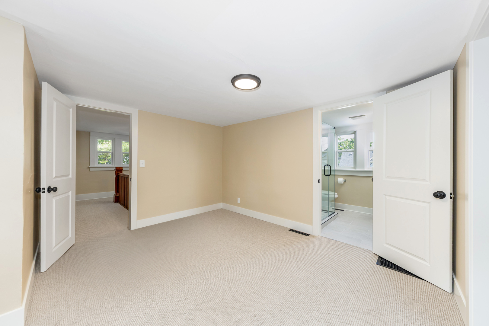 310 S Tryon Street