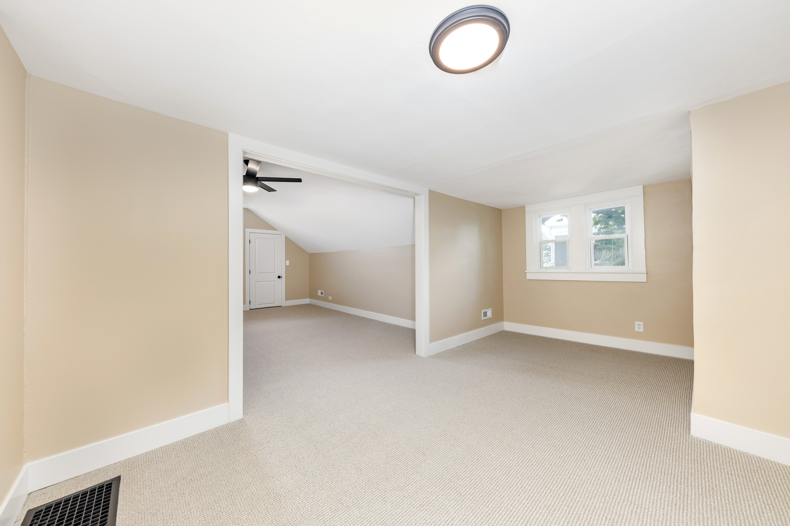 310 S Tryon Street