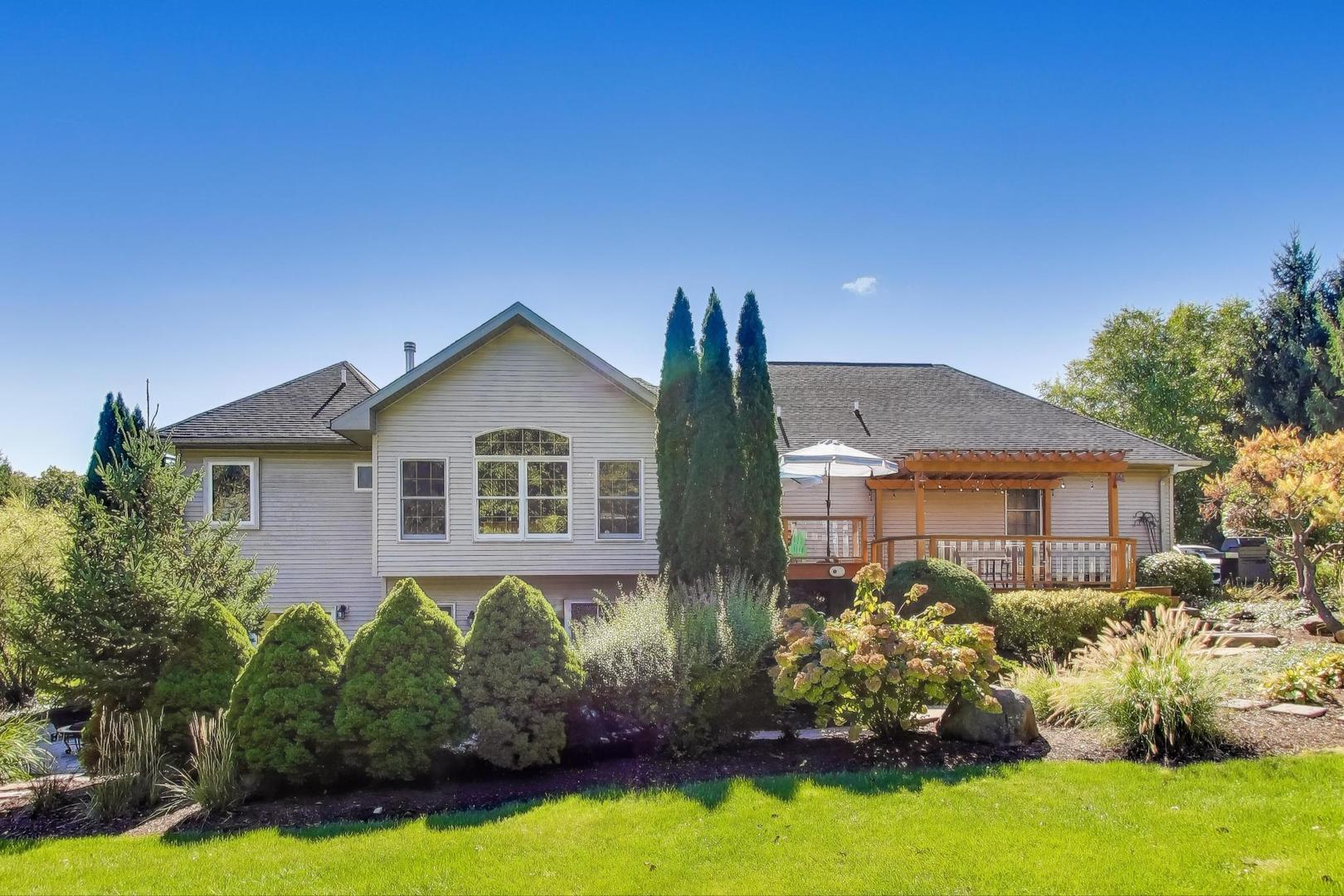 9206 Pine Needle Pass