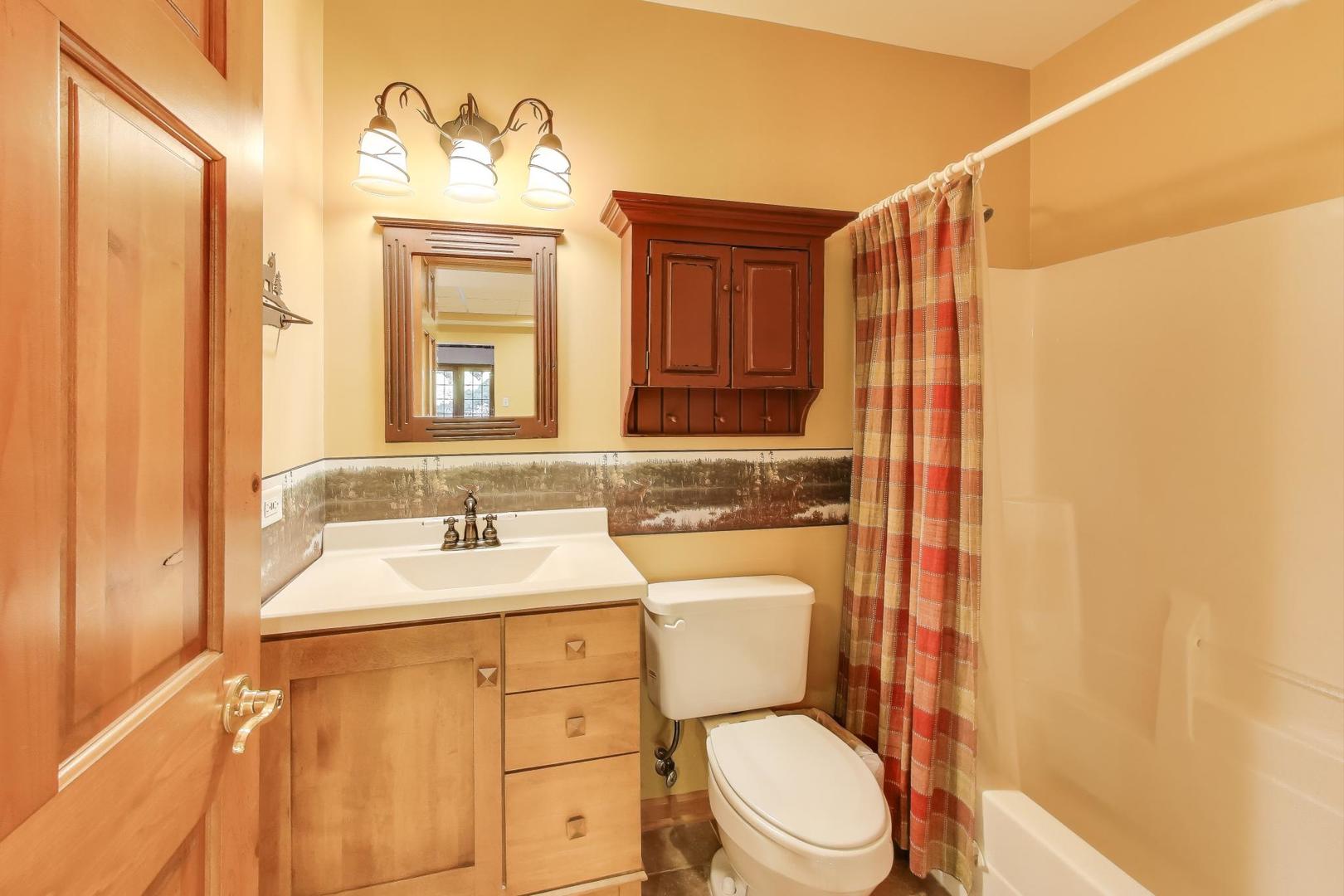 9206 Pine Needle Pass