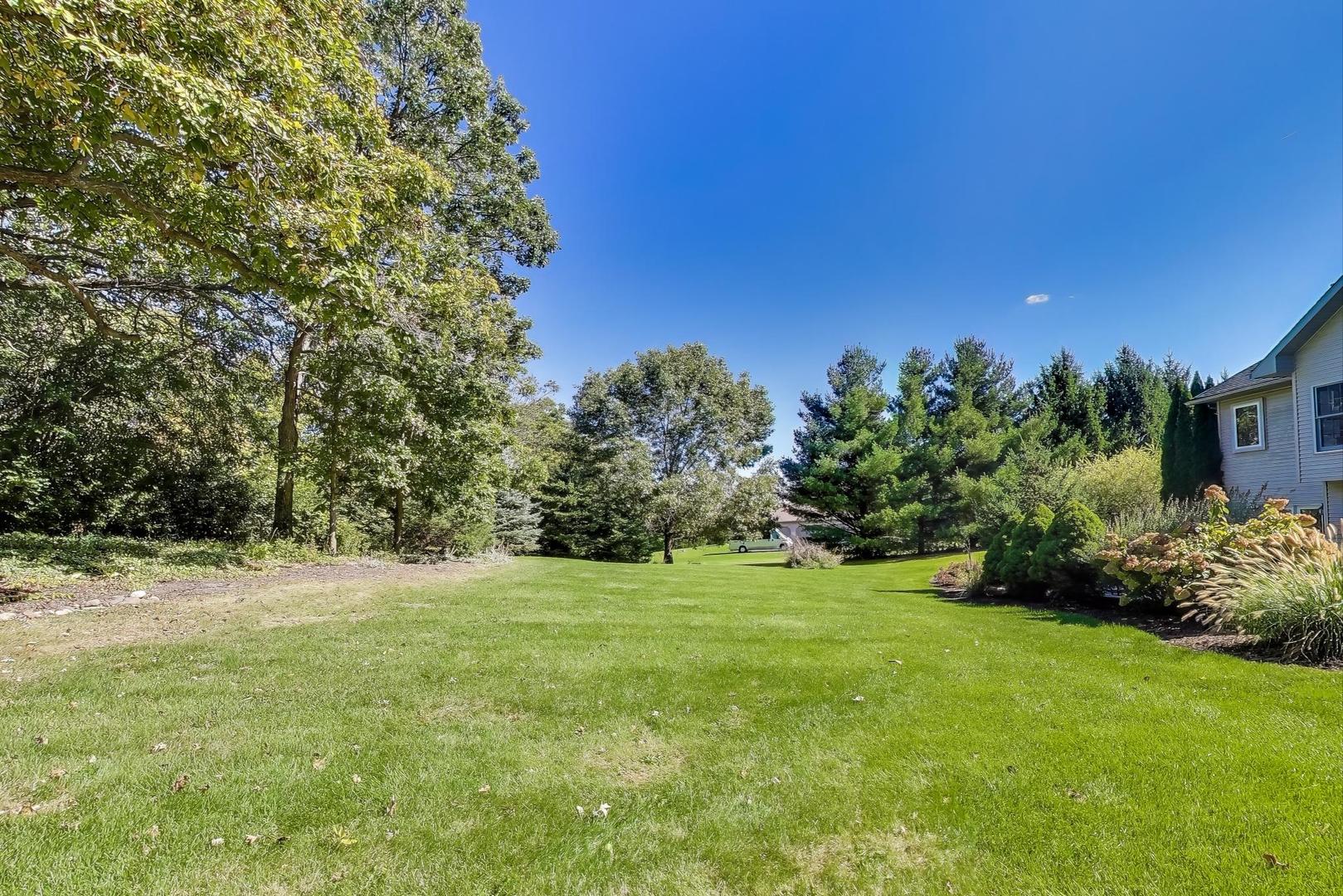 9206 Pine Needle Pass