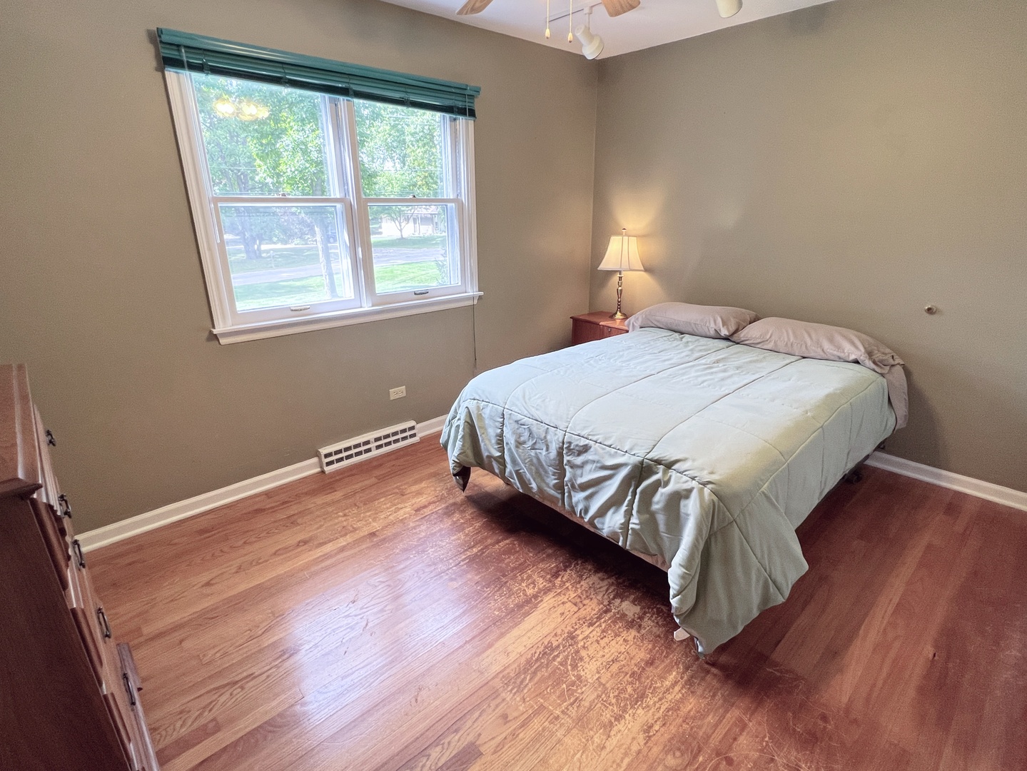 908 Hickory Road