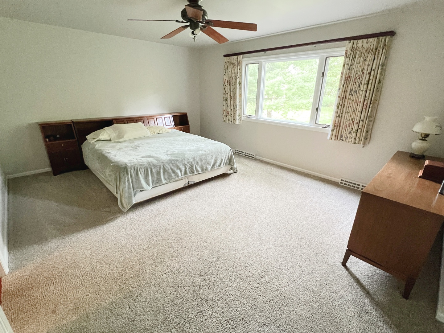 908 Hickory Road