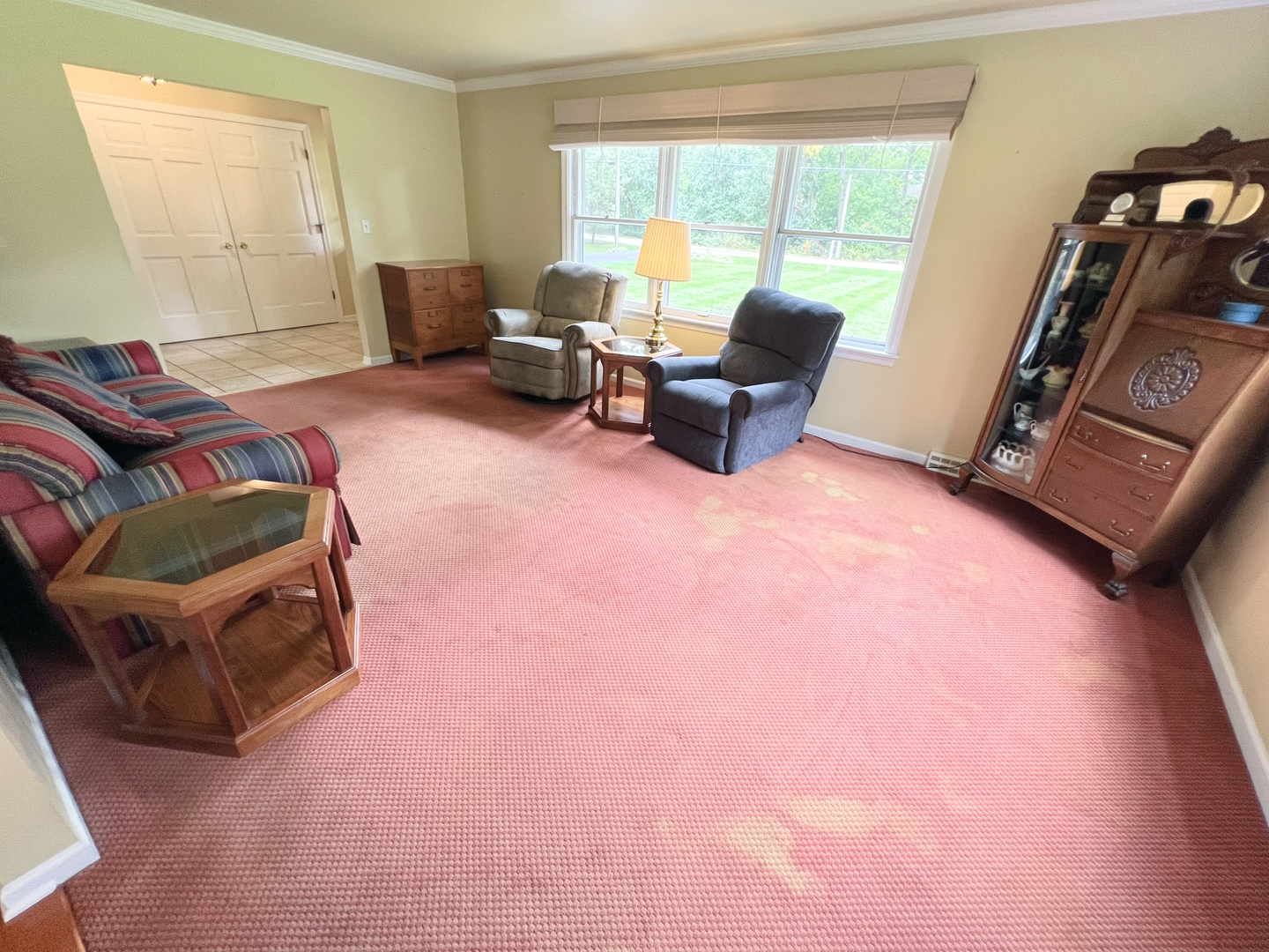 908 Hickory Road