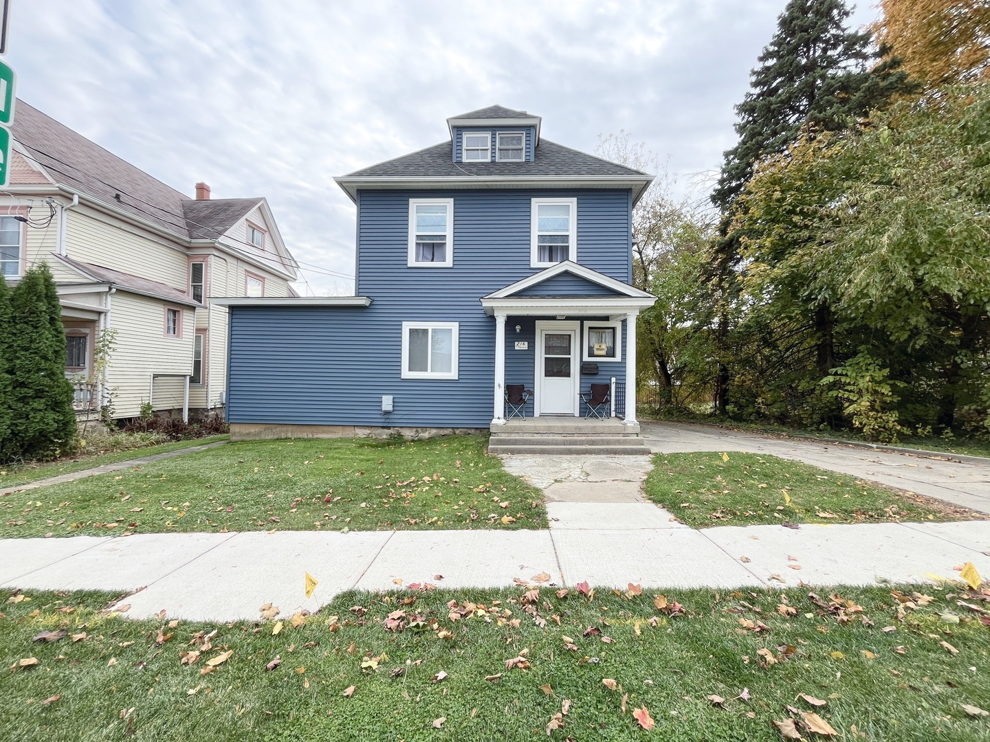 216 E South Street Unit: 5