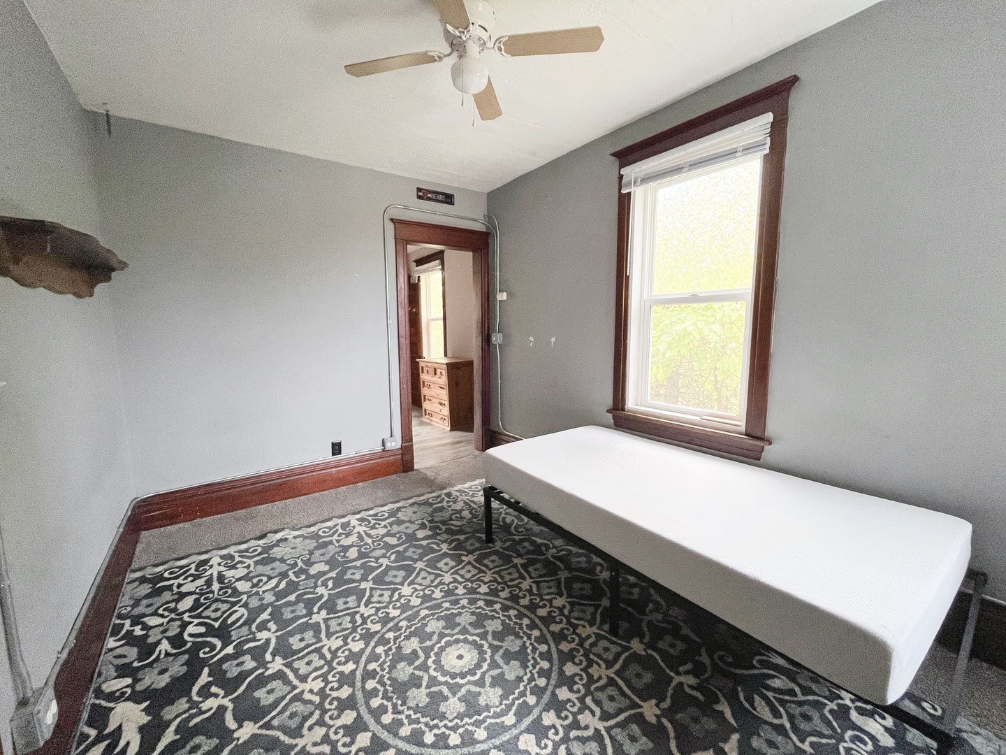 216 E South Street Unit: 5