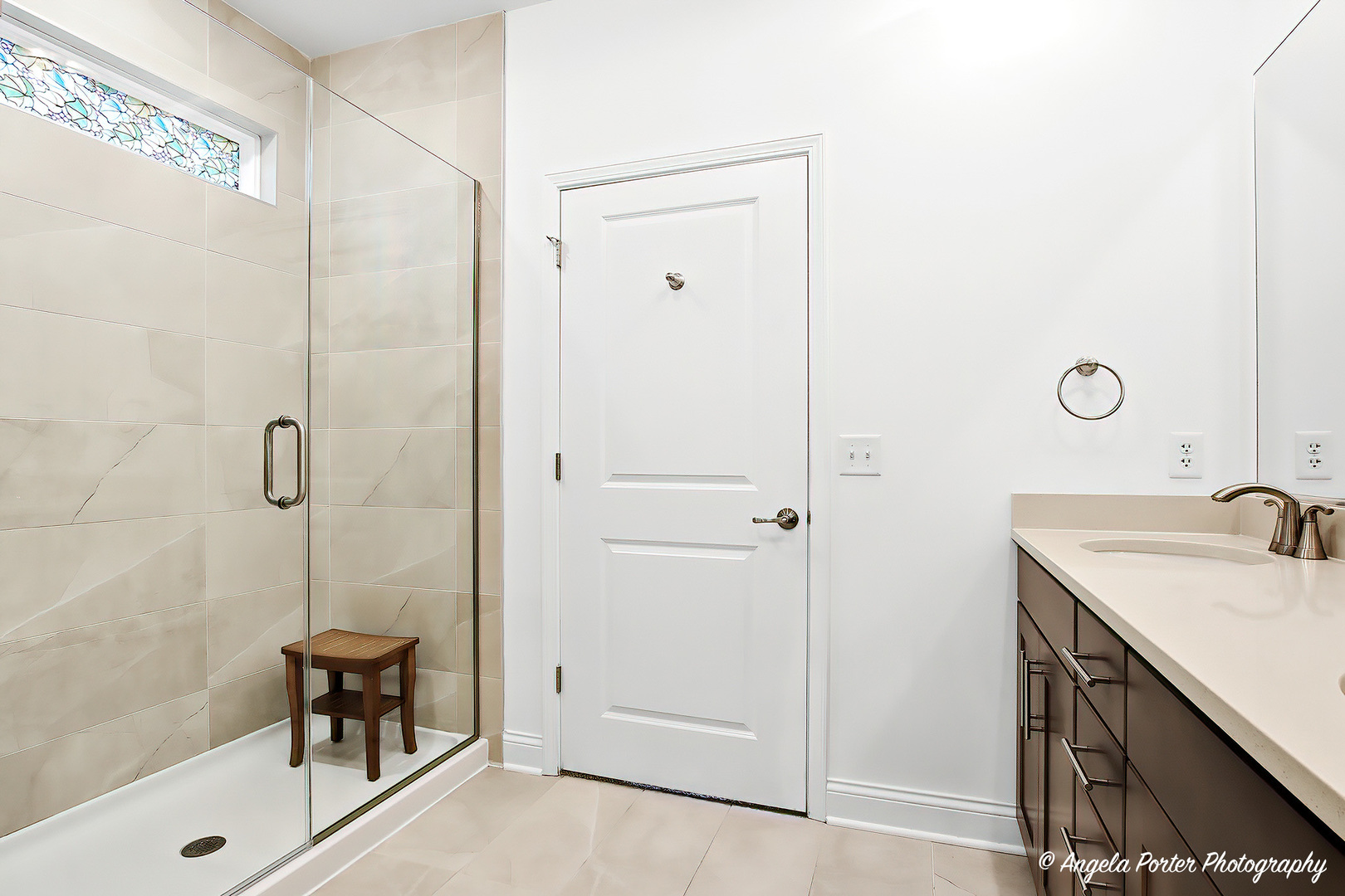 8505 White Oaks Court