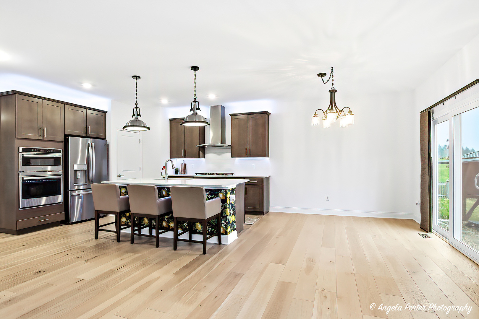 8505 White Oaks Court