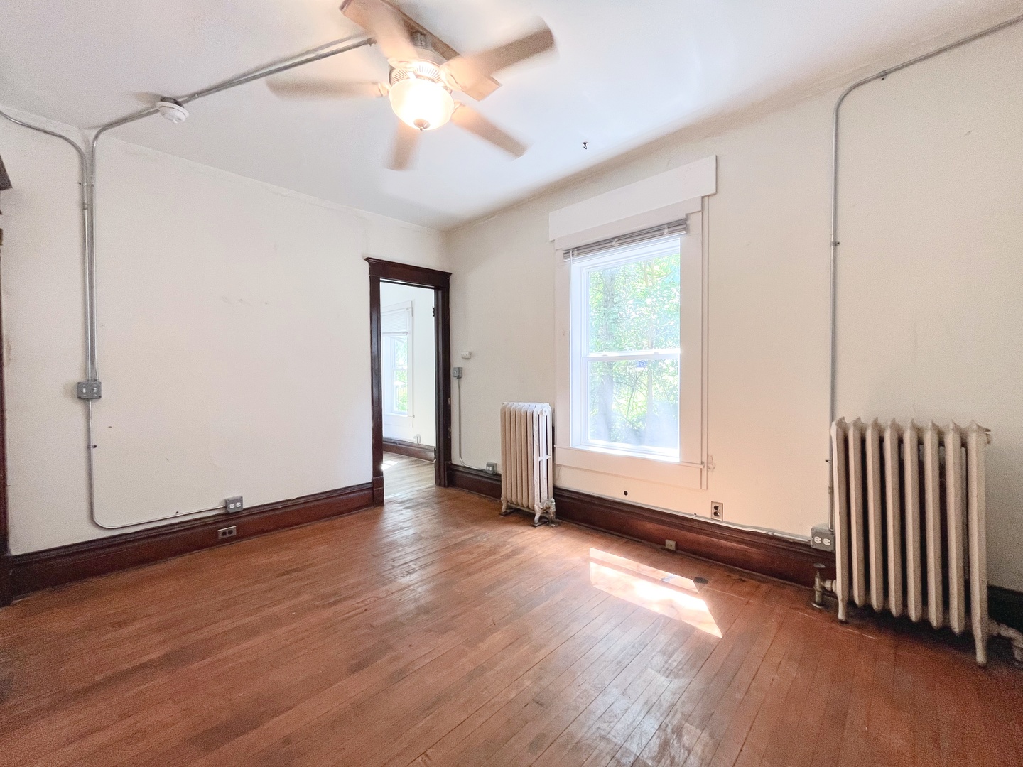 216 E South Street Unit: 1