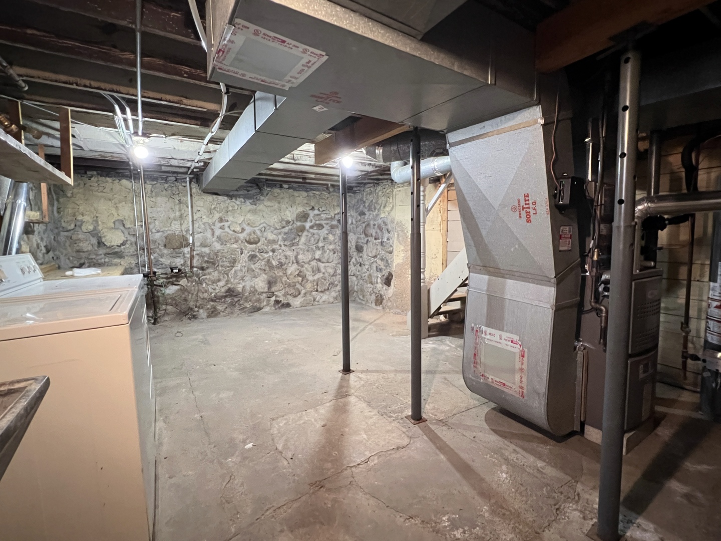 721 Dean Street Unit: 2