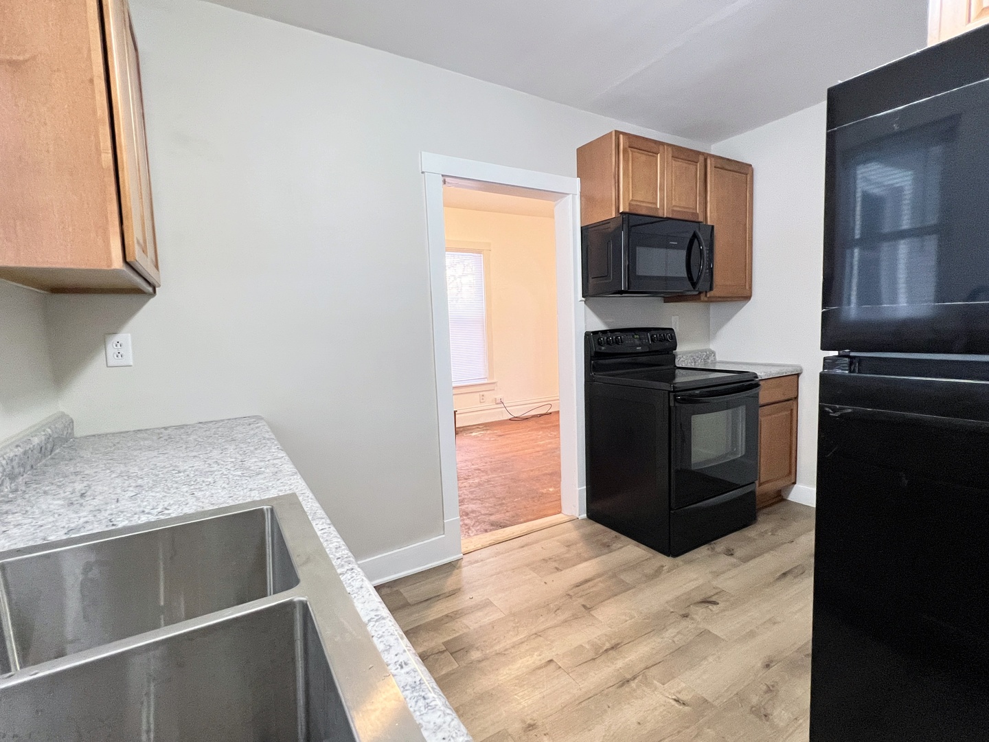 721 Dean Street Unit: 2