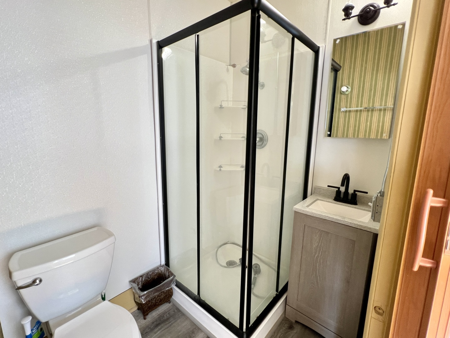 216 E South Street Unit: 2