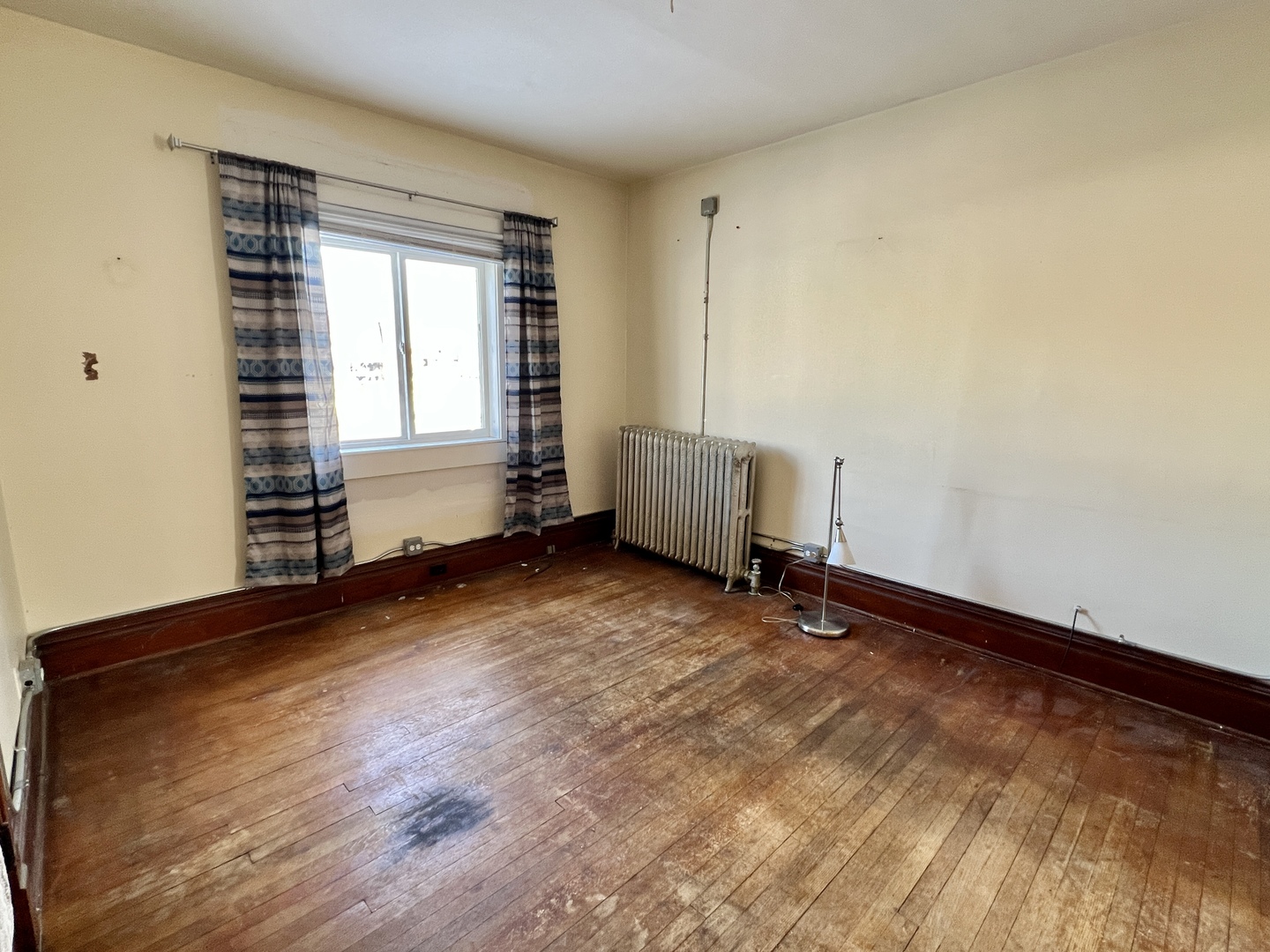 216 E South Street Unit: 2