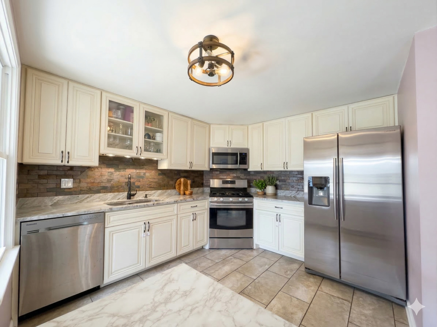 790 Regina Court Unit: 790