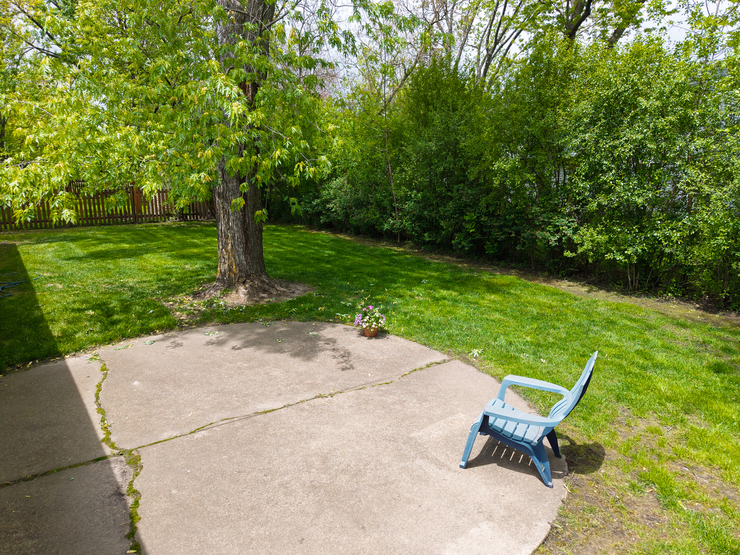 852 E Anderson Drive