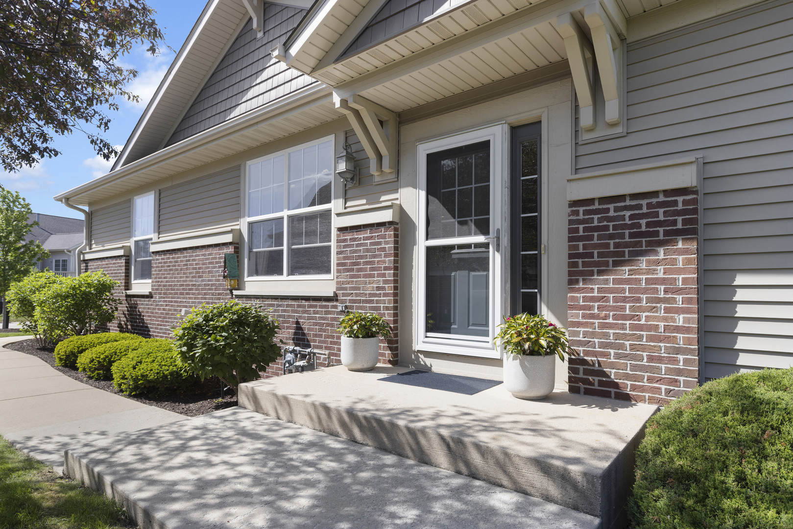 4521 Rainbow Court