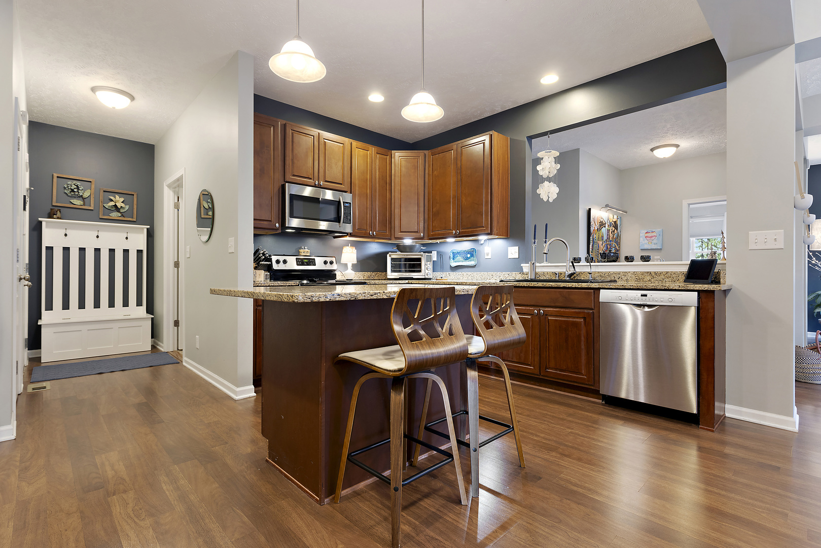 4521 Rainbow Court