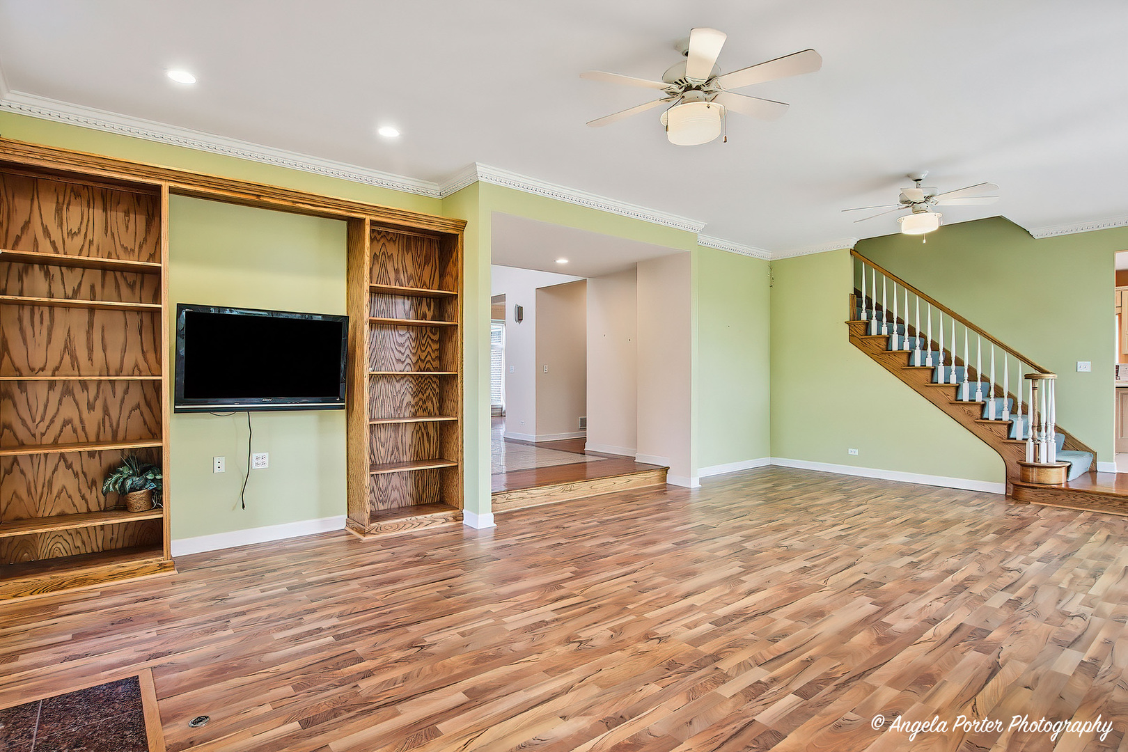 10711 Bull Valley Drive