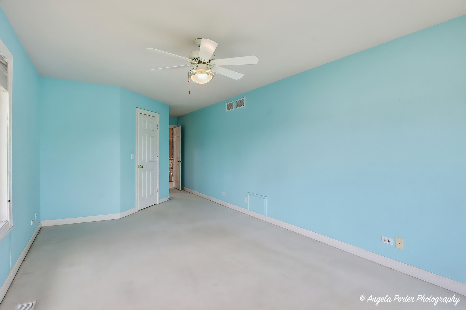10711 Bull Valley Drive