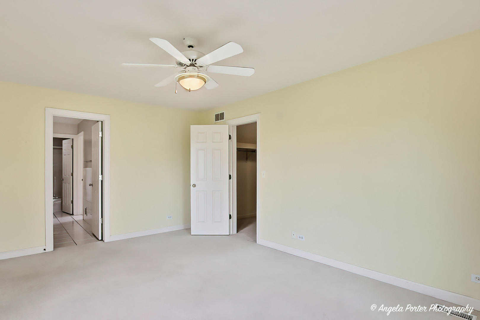 10711 Bull Valley Drive