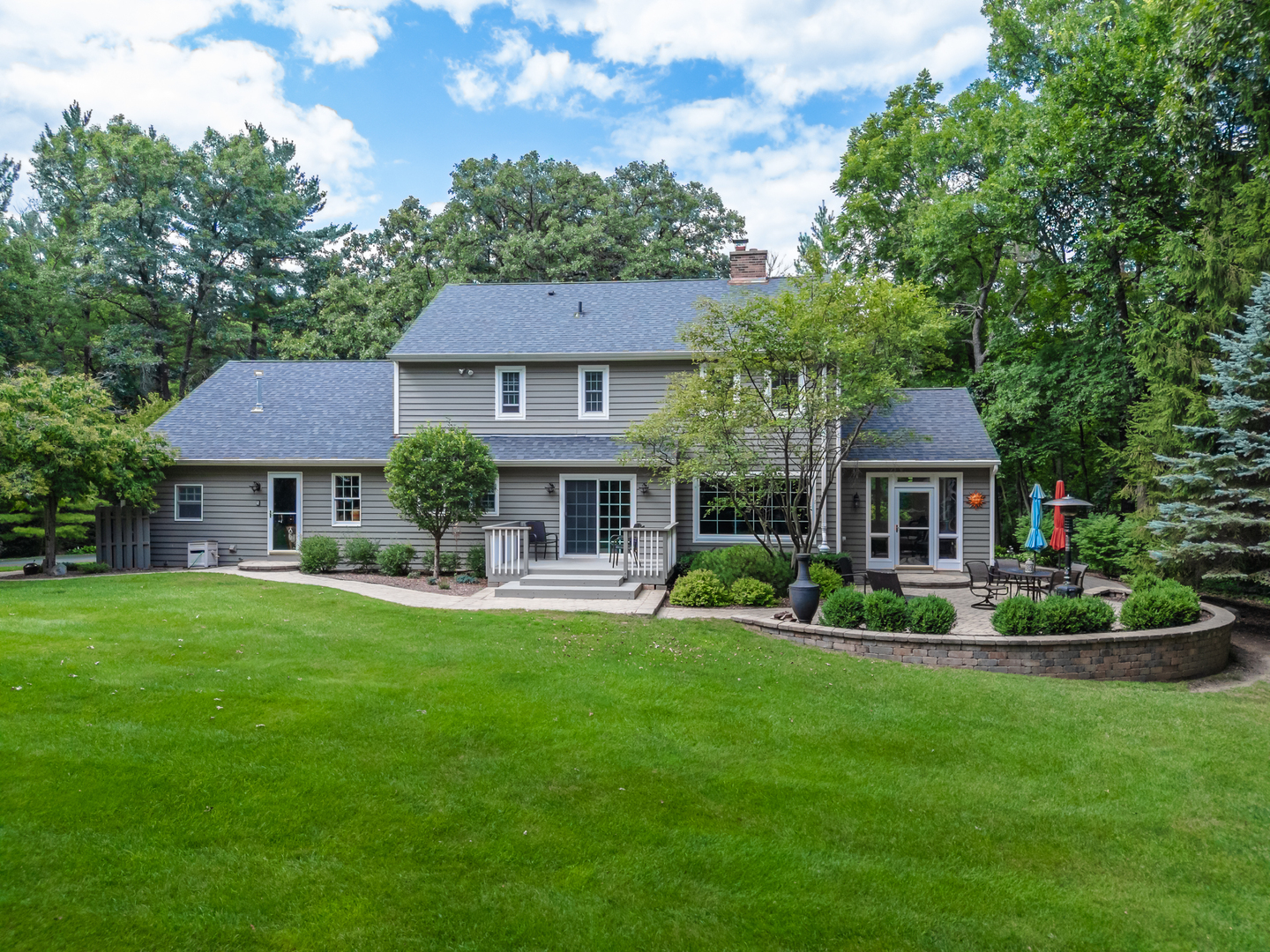 9217 Shadow Lane