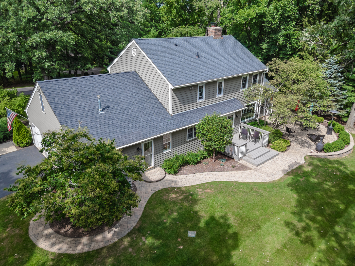 9217 Shadow Lane