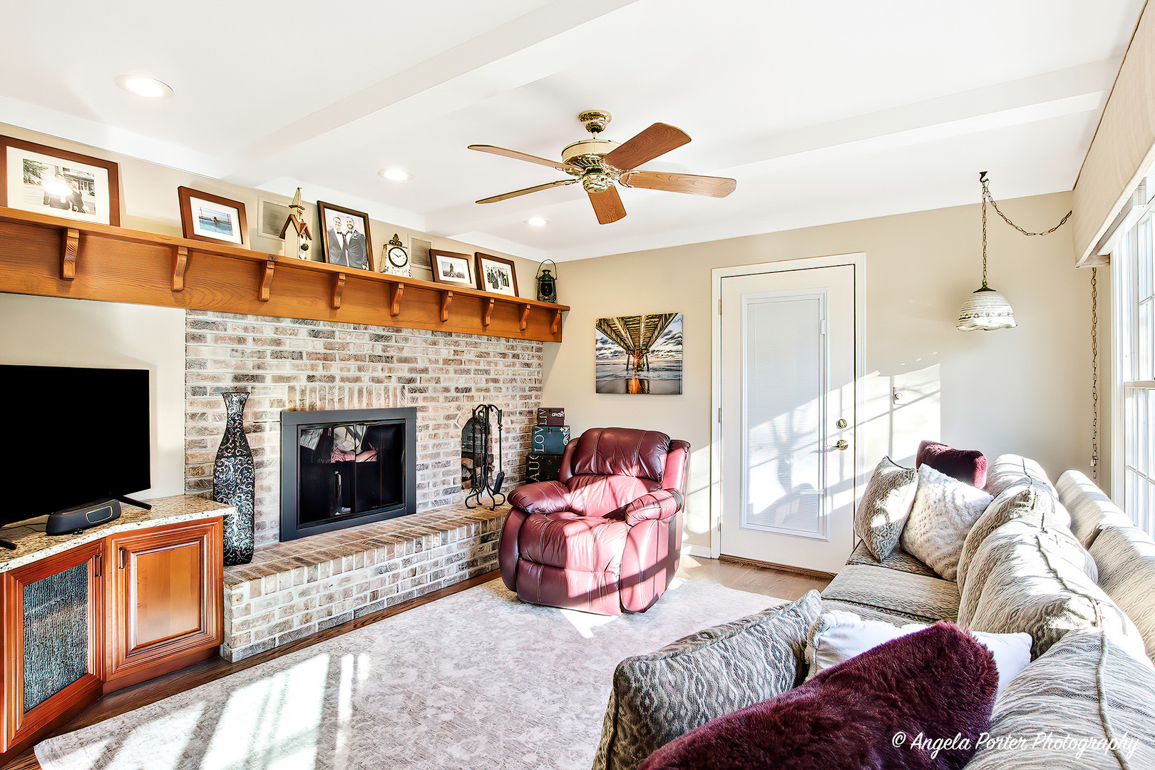 9217 Shadow Lane