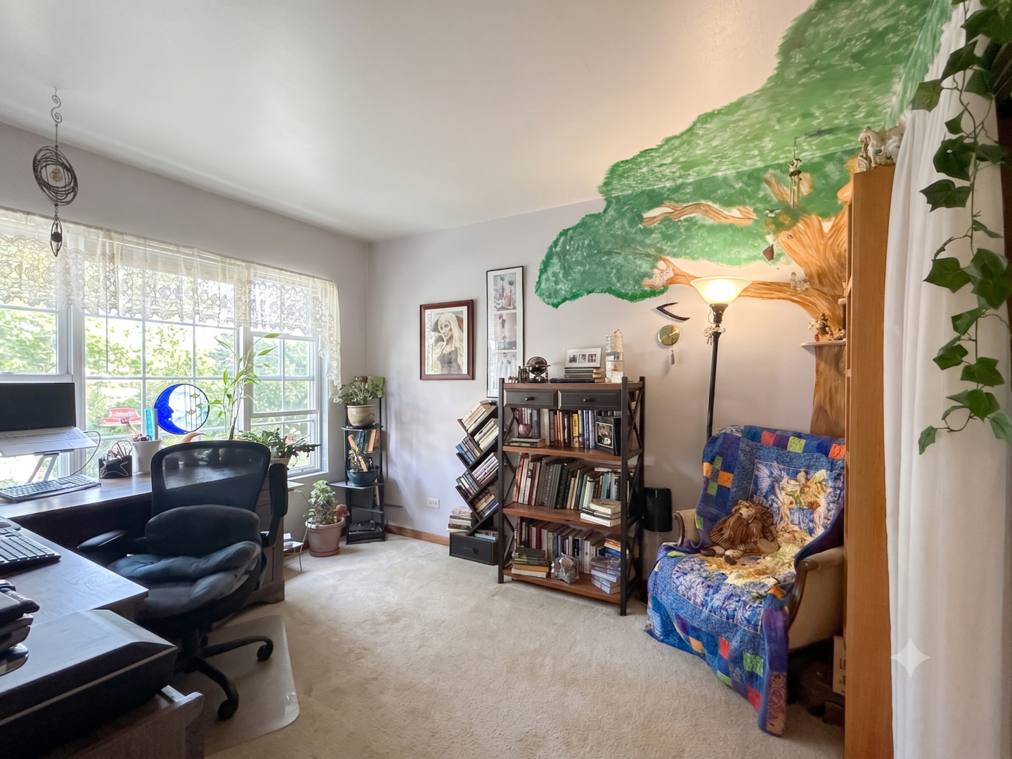 637 Ascot Lane
