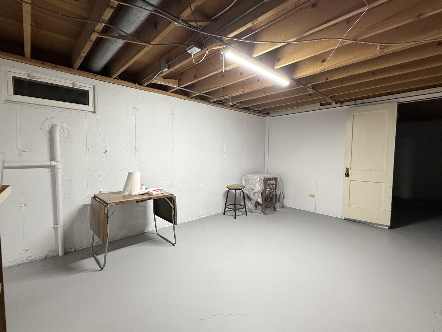 136 E Kimball Avenue