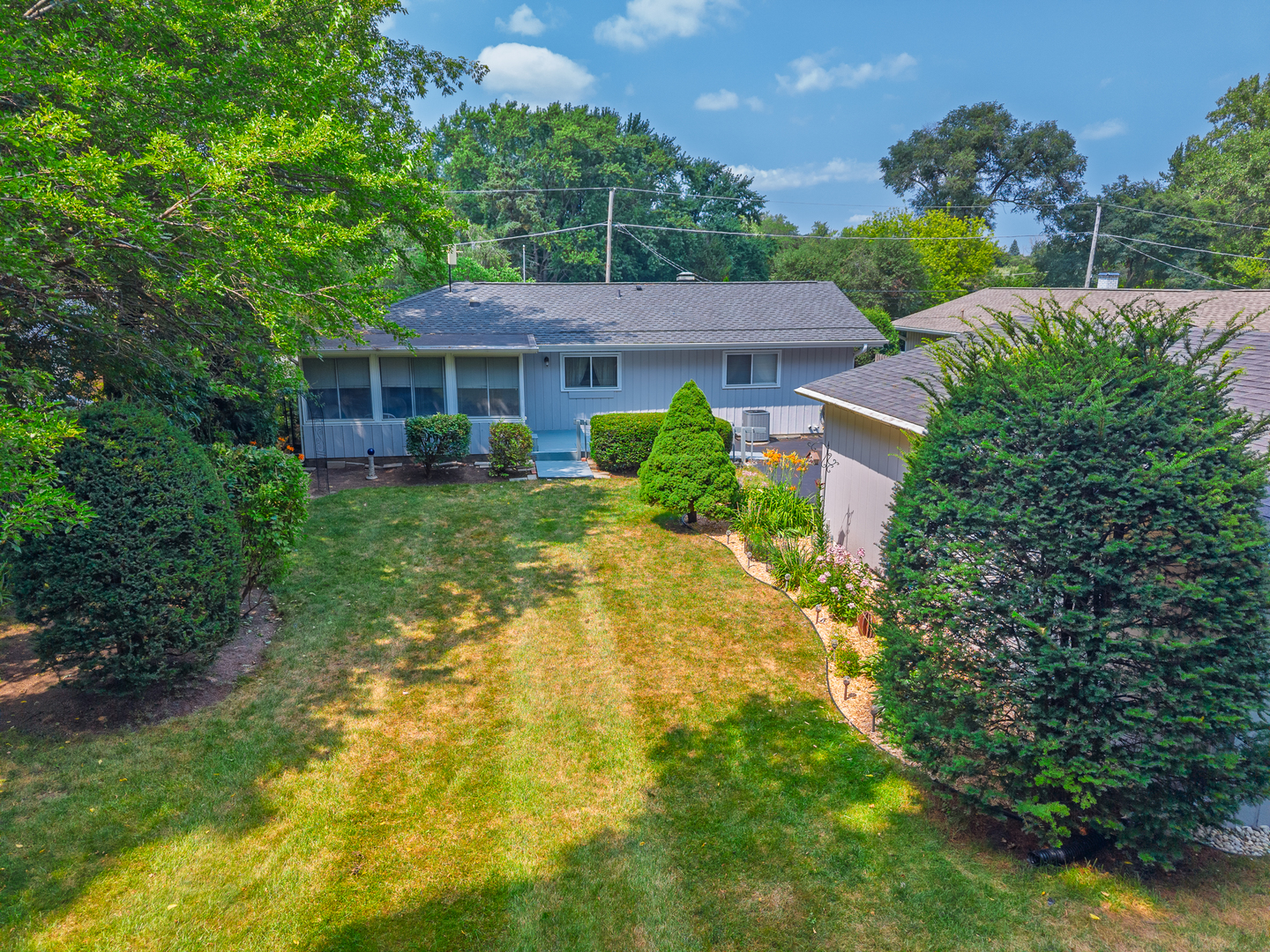 136 E Kimball Avenue