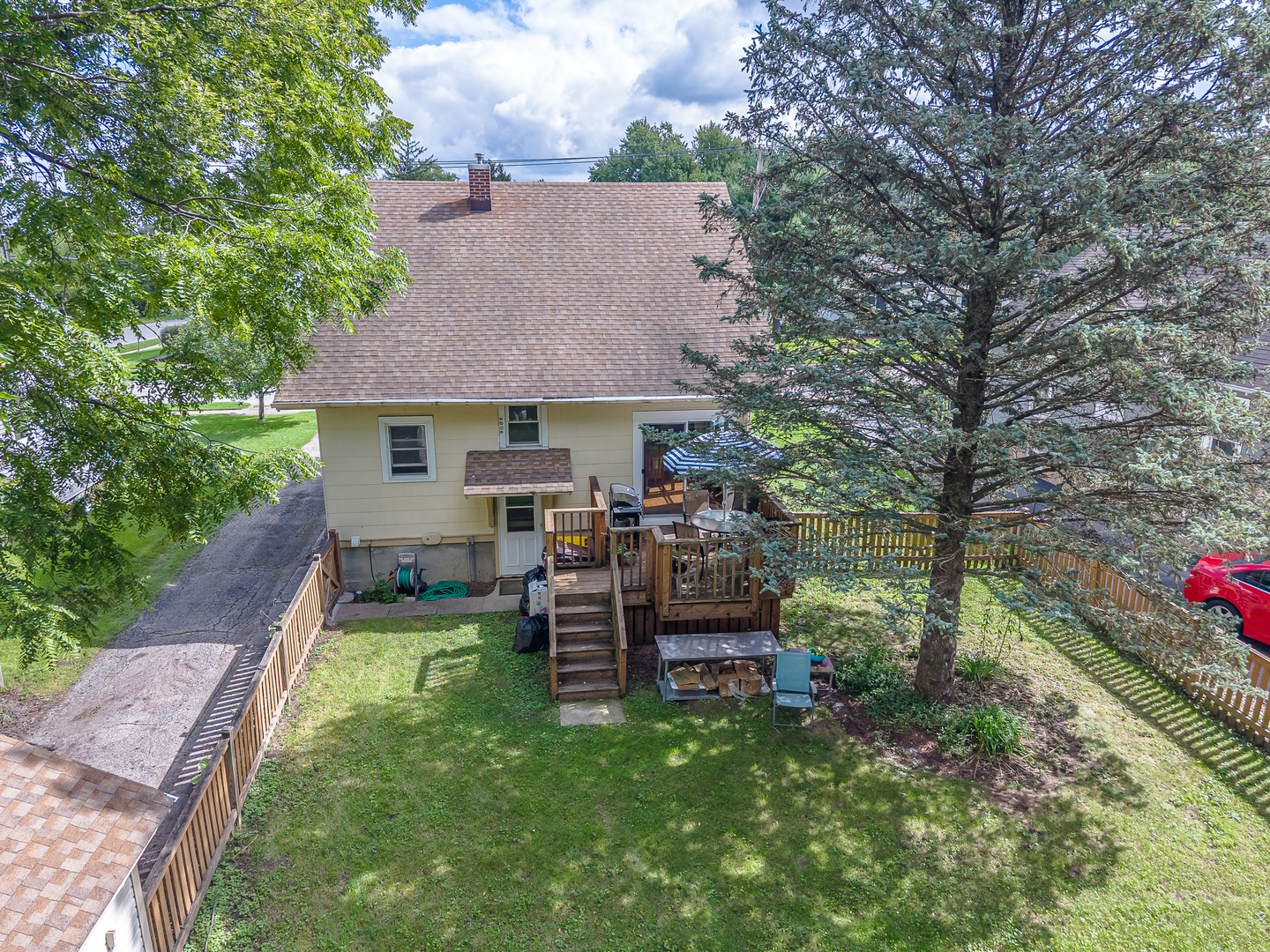 445 Pleasant Street