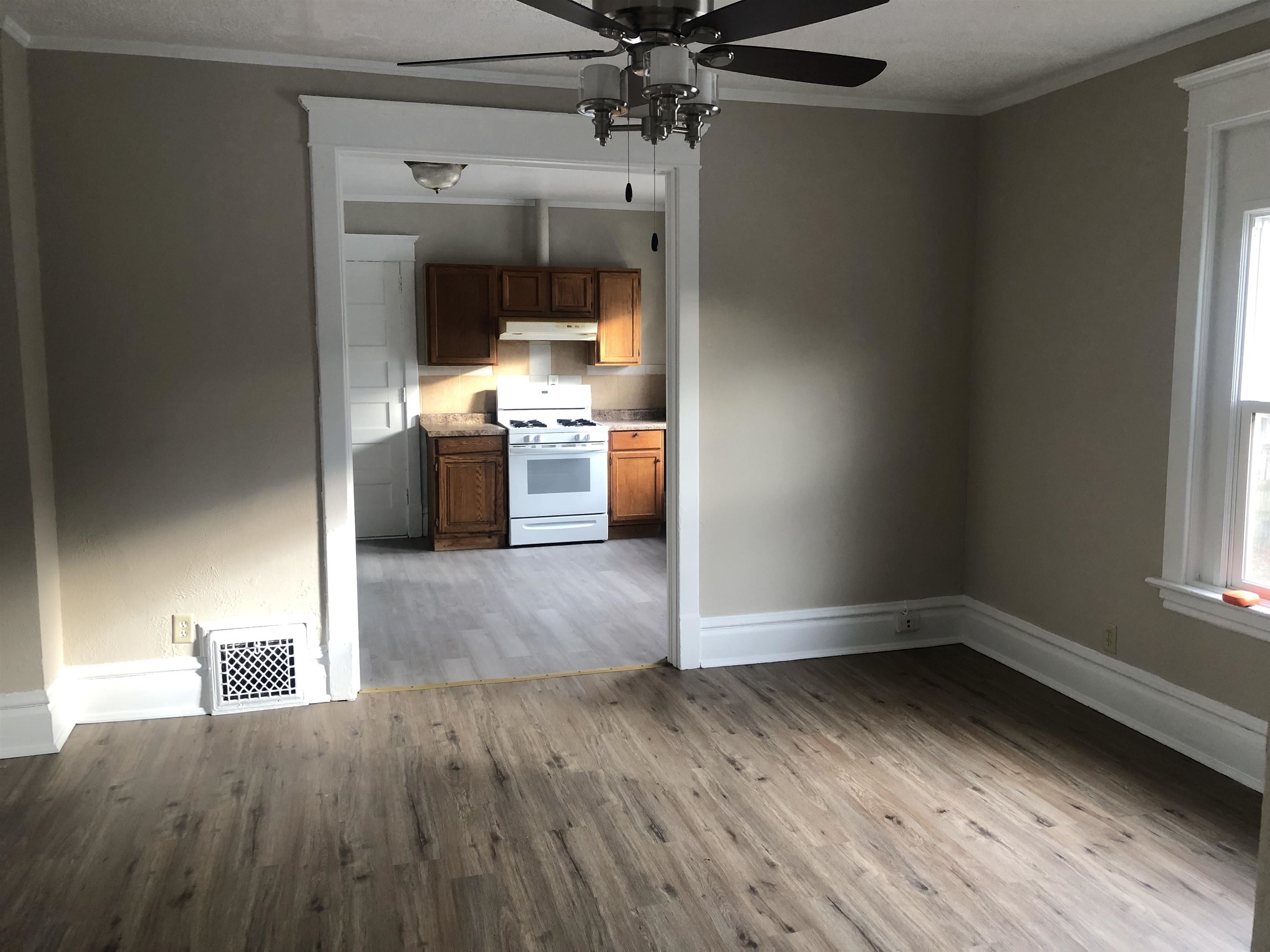 920 S 5th Street