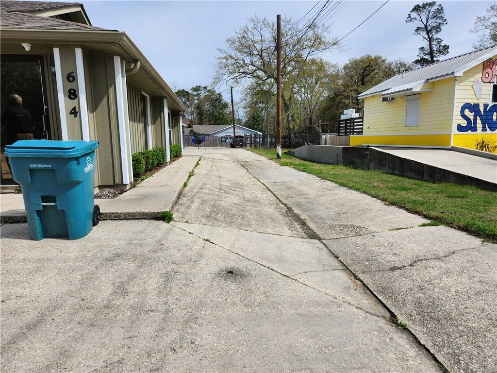684 OLD SPANISH Trail