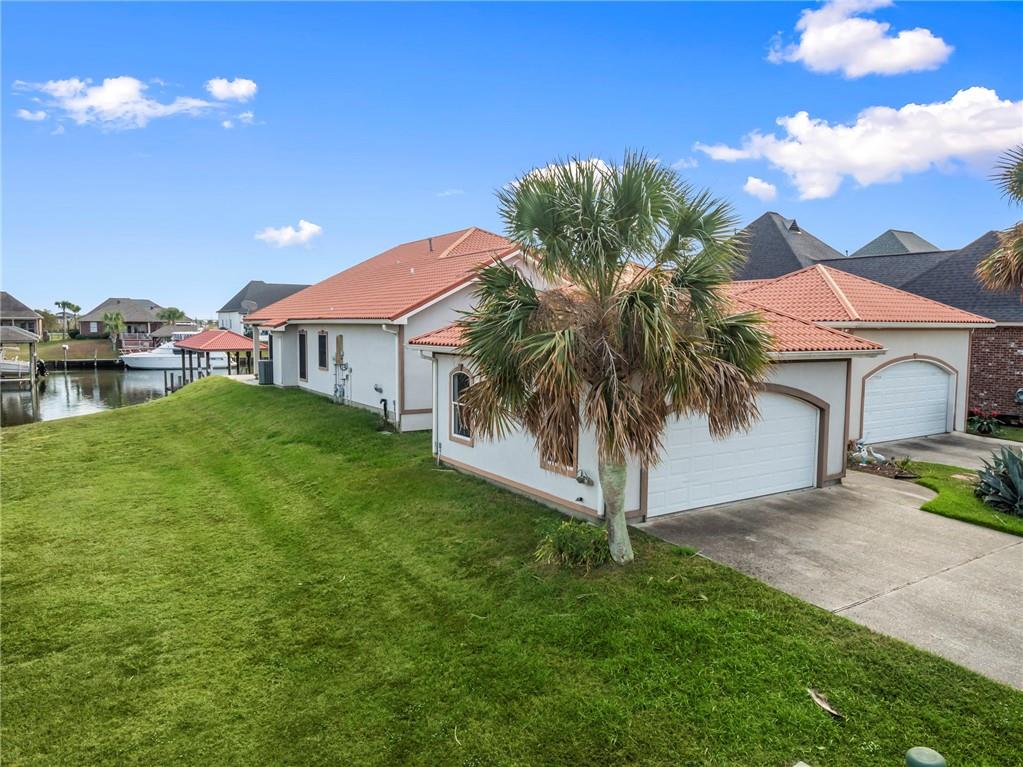 1400 ROYAL PALM Drive