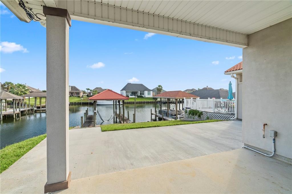 1400 ROYAL PALM Drive