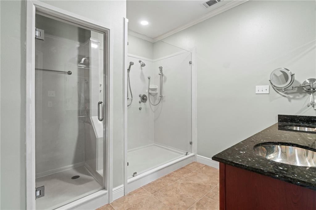 1400 ROYAL PALM Drive