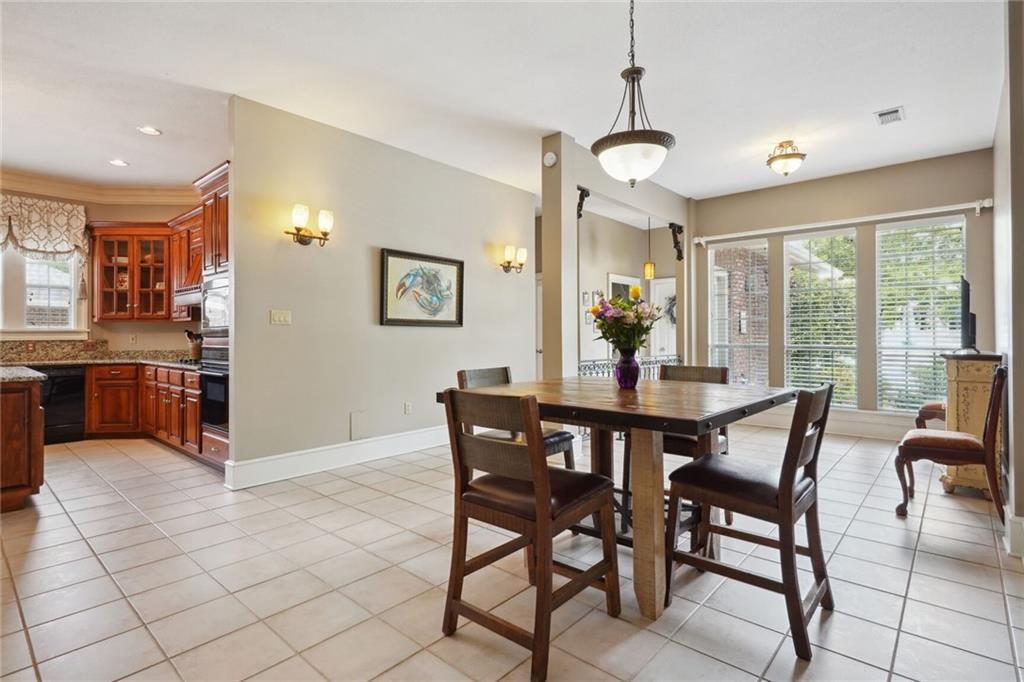 223 LANSDOWNE Drive