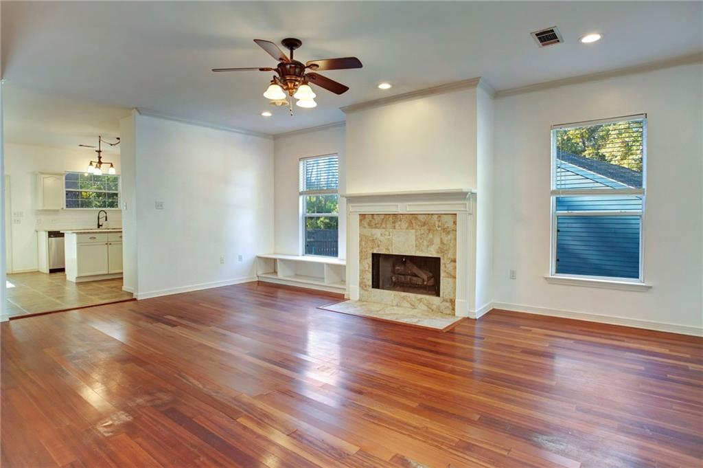 604 HOLM OAK Lane