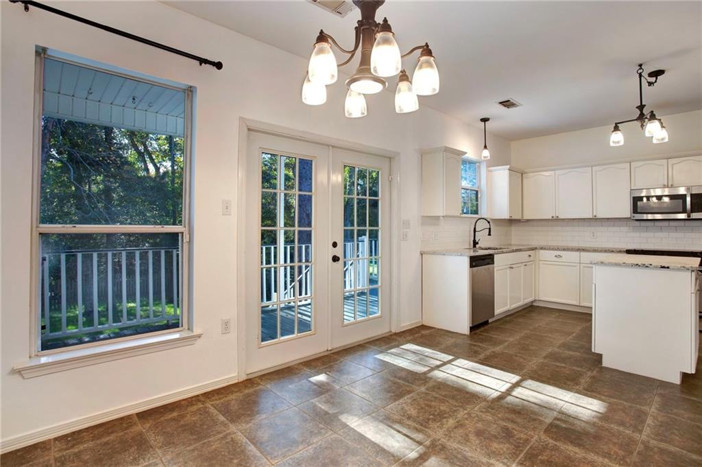 604 HOLM OAK Lane