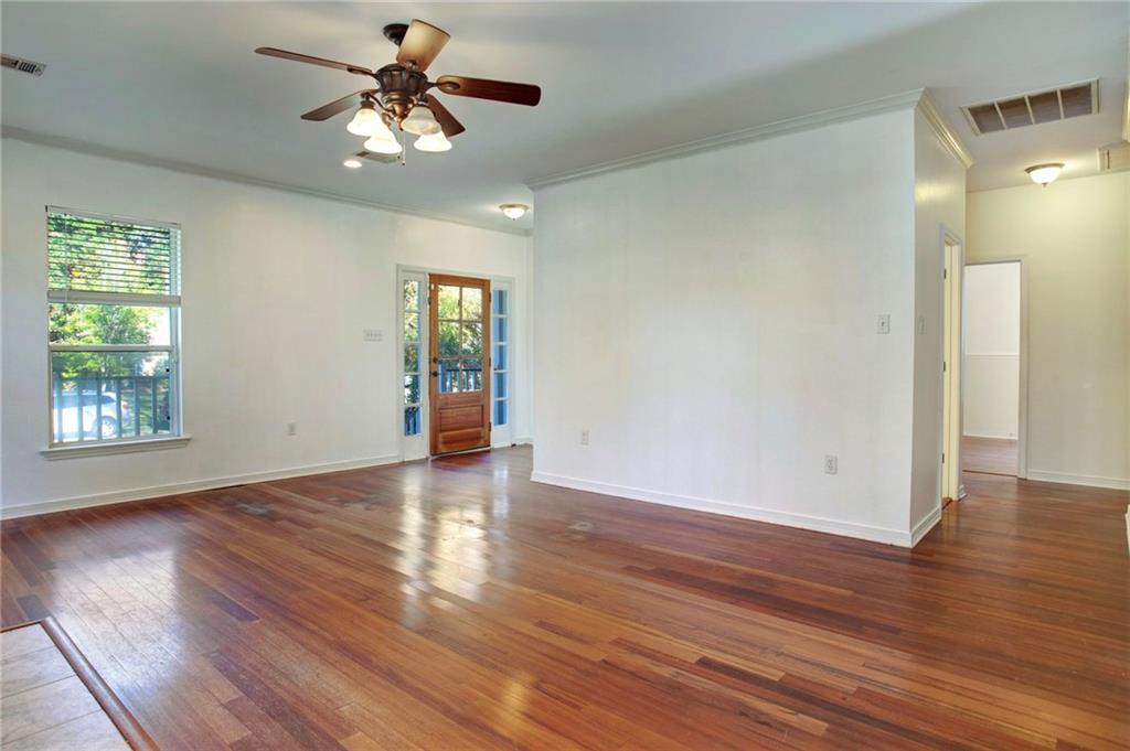 604 HOLM OAK Lane