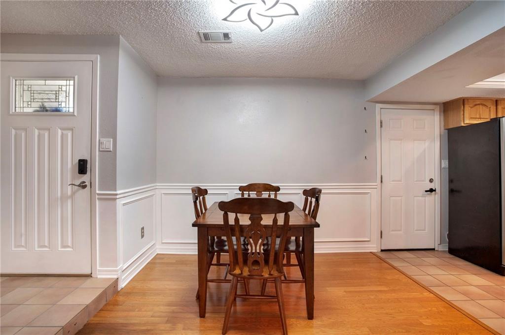 408 ARROWWOOD Drive