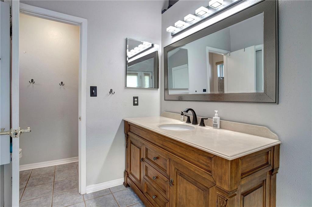 408 ARROWWOOD Drive