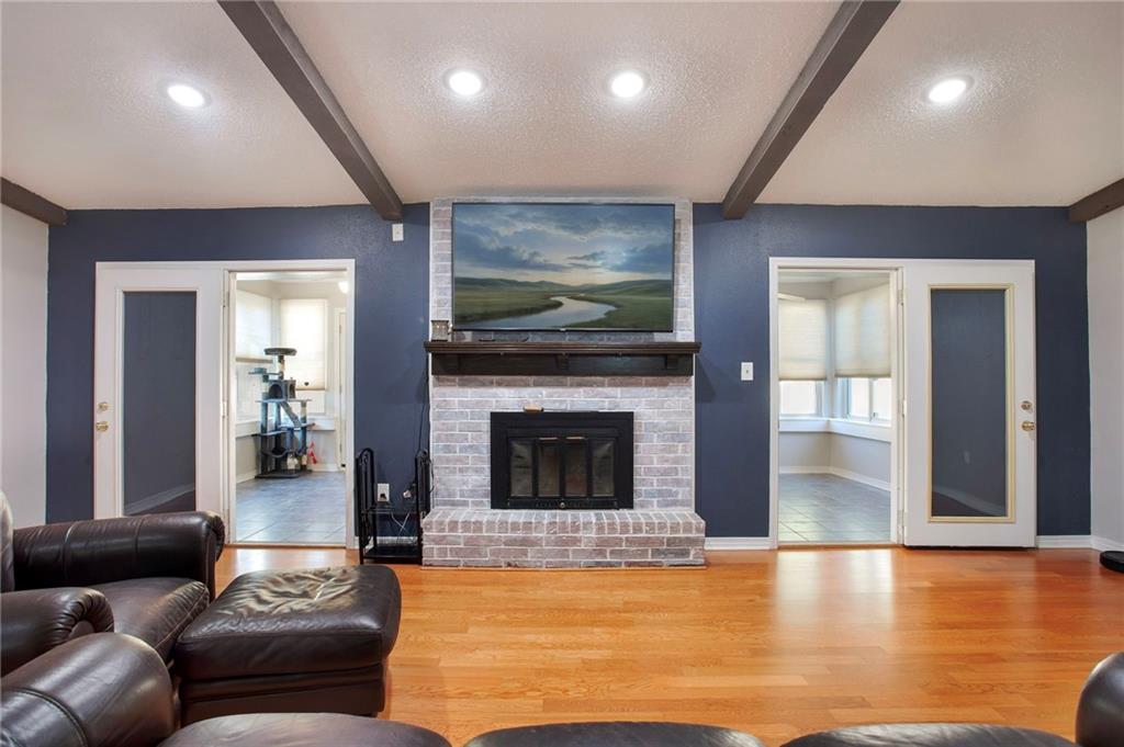 408 ARROWWOOD Drive