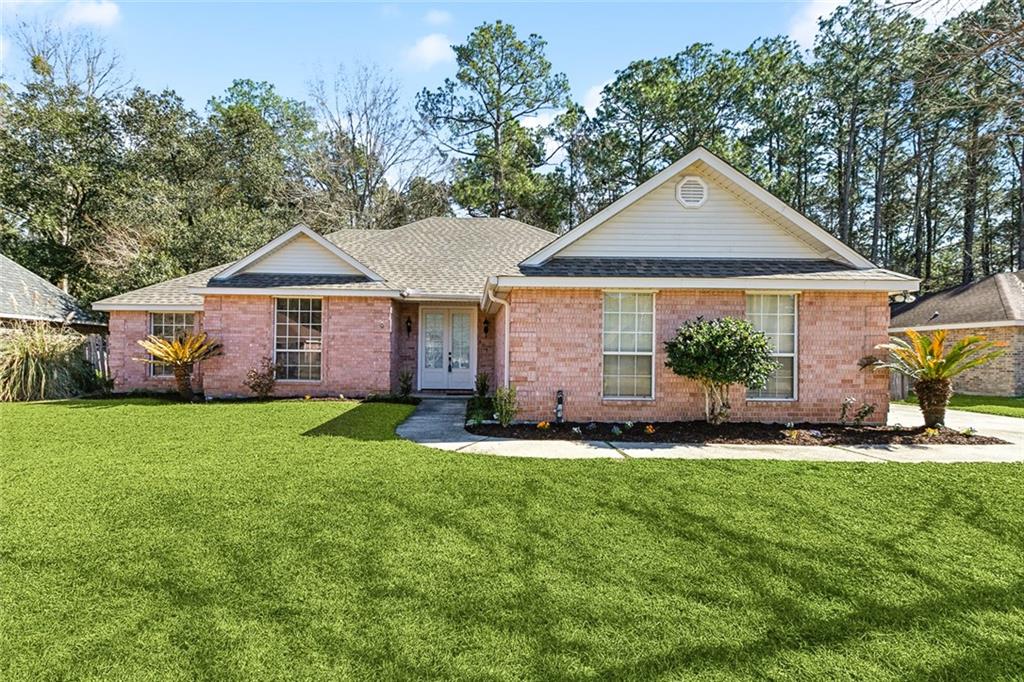 409 WESTWOOD Drive
