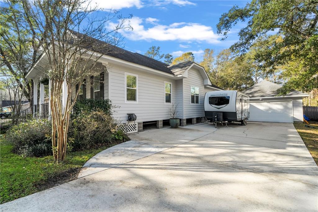 256A EGRET Street