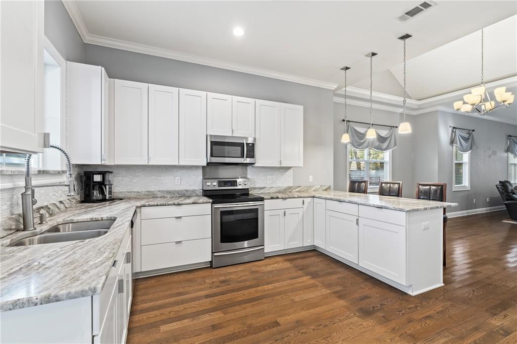 256A EGRET Street
