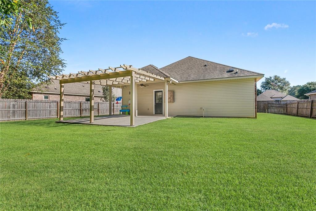 413 OAK BRANCH Drive