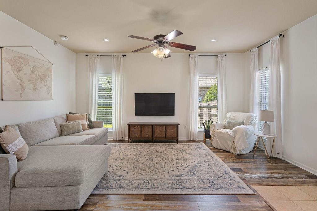 413 OAK BRANCH Drive