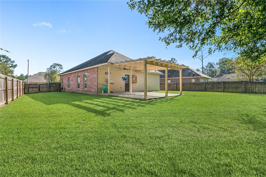413 OAK BRANCH Drive