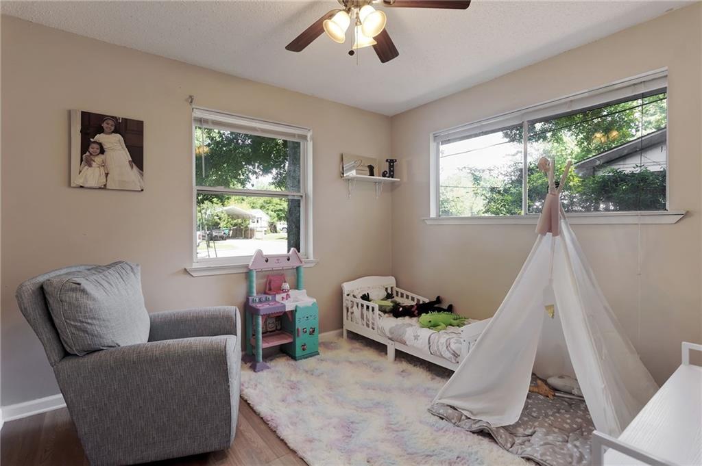 203 ORIOLE Drive